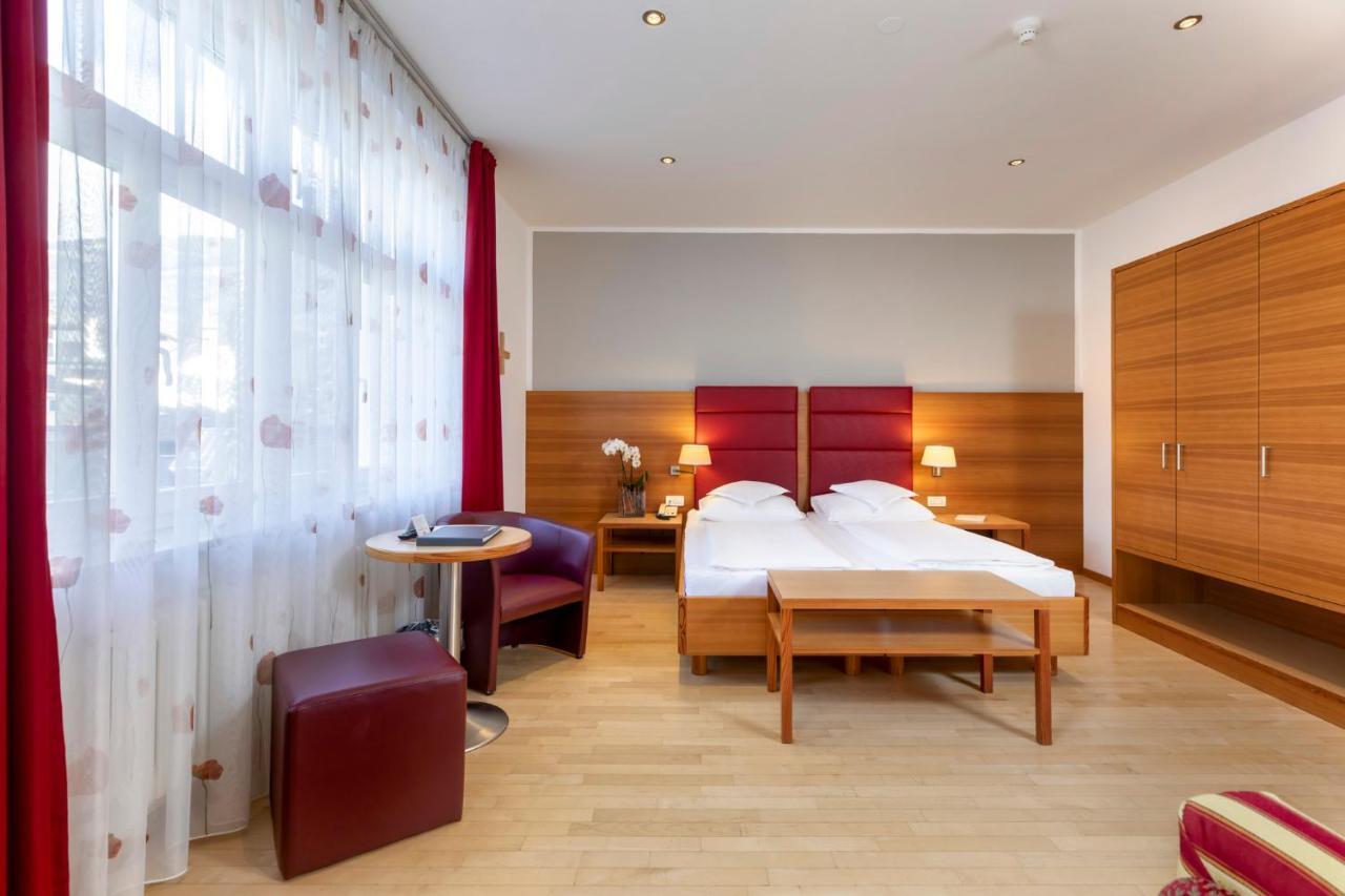 Hotel Kolping Merano Esterno foto