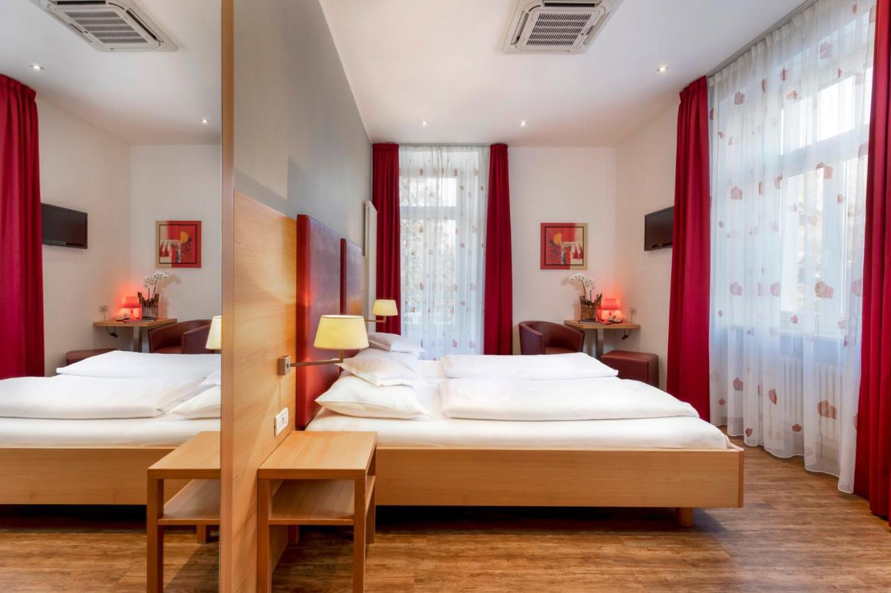 Hotel Kolping Merano Esterno foto